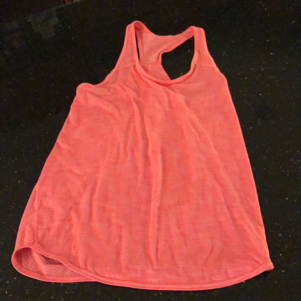 Lululemon Essential tank